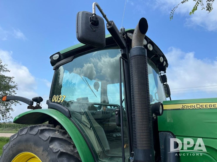 2014-john-deere-6140r-image-27