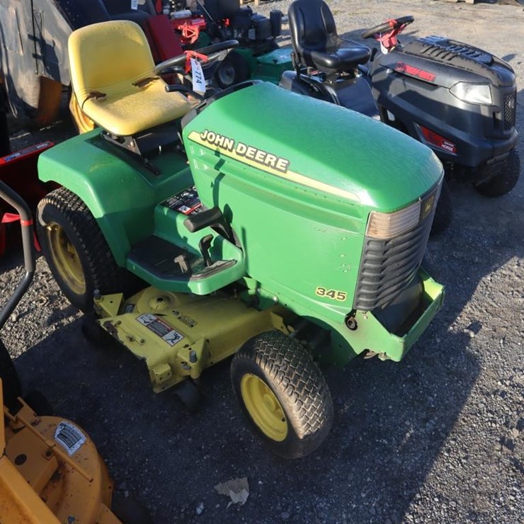 JOHN DEERE 345