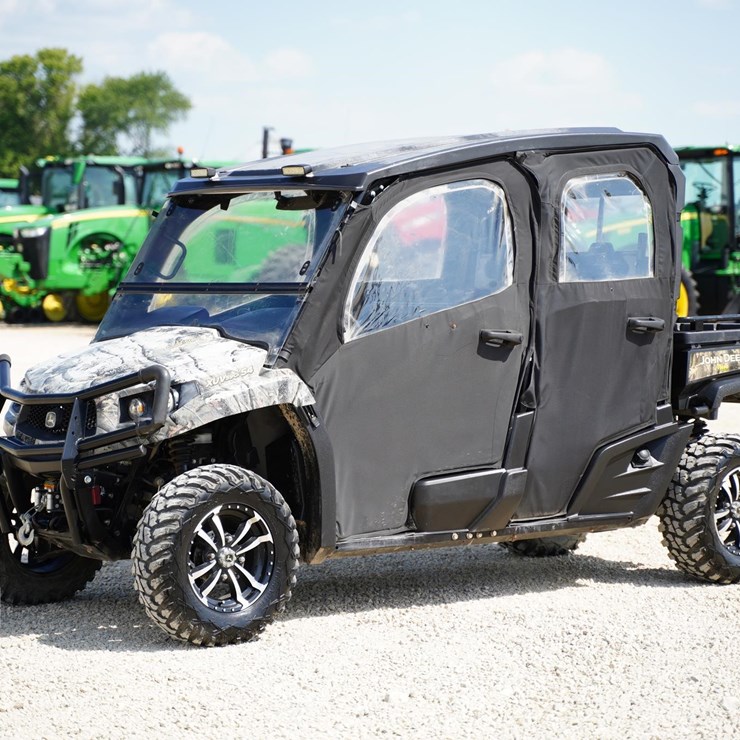 2017 JOHN DEERE GATOR