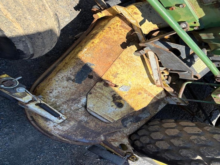 john-deere-1050-image-21