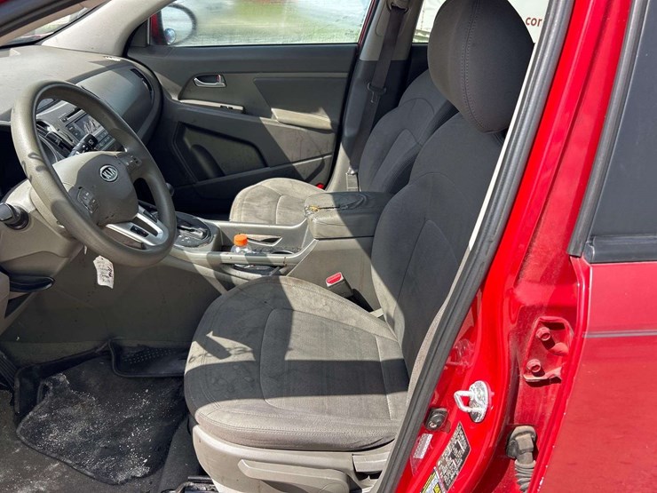 2011-kia-sportage-image-15