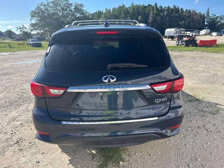 2018-infiniti-qx60-suv-image-26