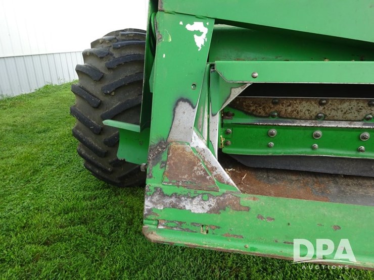 2001-john-deere-9550-image-103