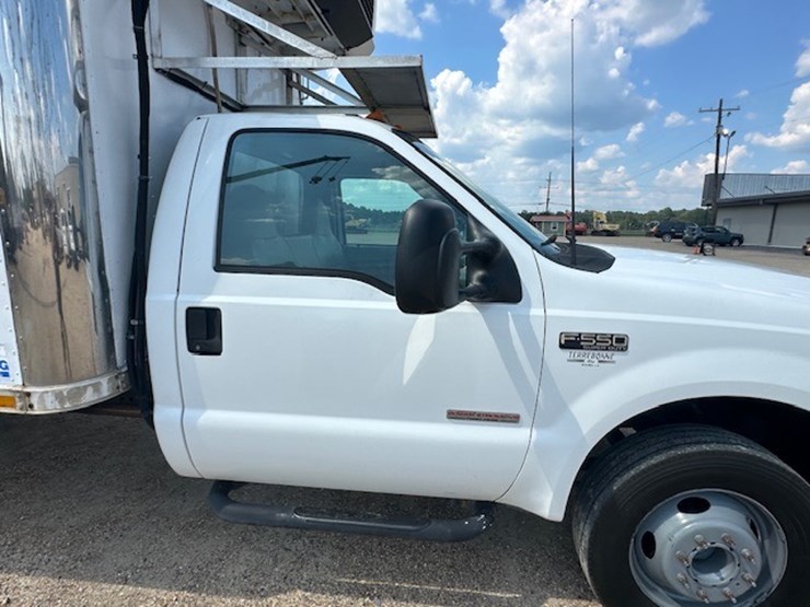 2003-ford-f550-image-20
