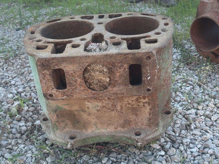 john-deere-model-g-block-image-13