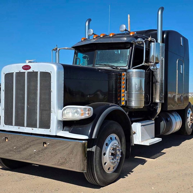 PETERBILT 389