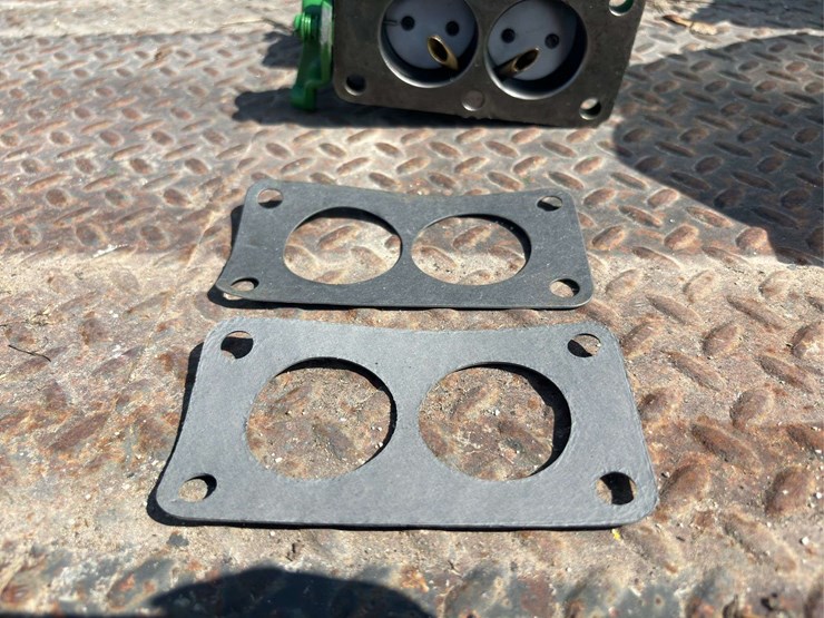 marvel-schebler-dltx-95-carburetor-image-19
