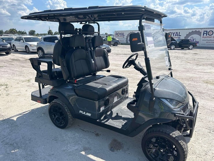 2024-bintelli-activev-pulse-electric-golf-cart-image-2