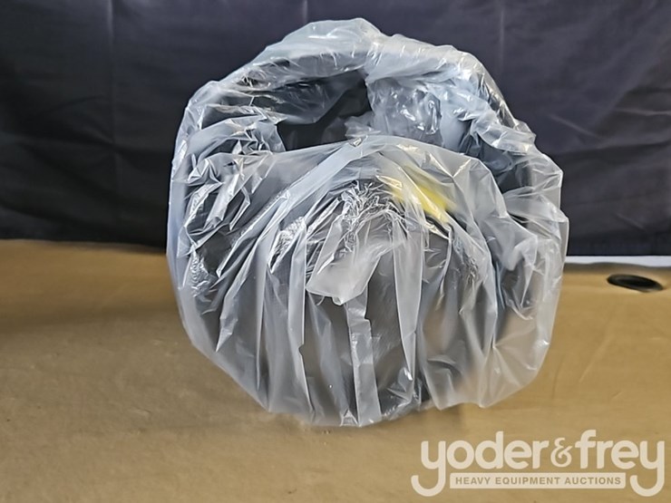 unused-auto-darkening-welding-helmet-image-4
