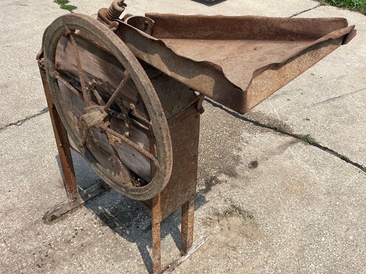 john-deere-corn-sheller-image-4