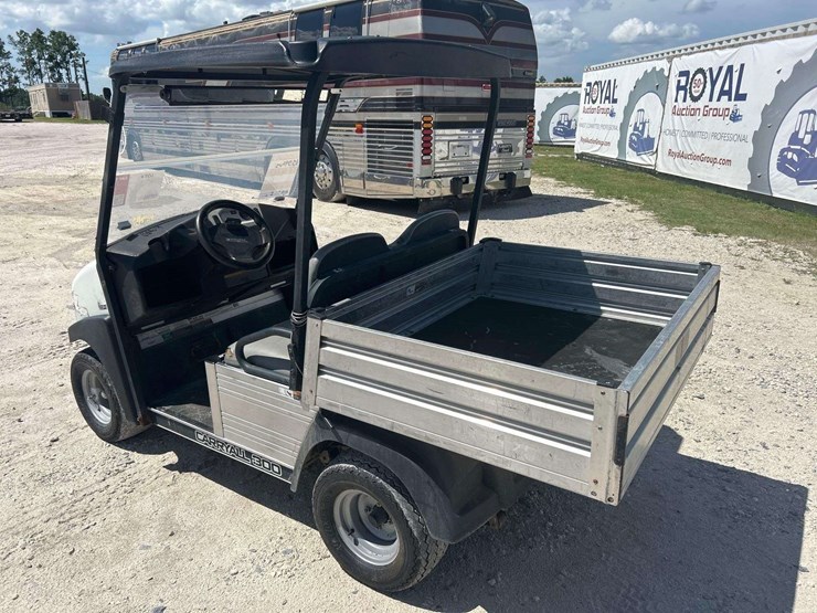 2017-club-car-carryall-300-utility-cart-image-4