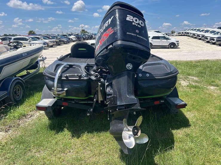 2017-nitro-z-19ft-bass-boat-with-26ft-t/a-boat-trailer-image-23
