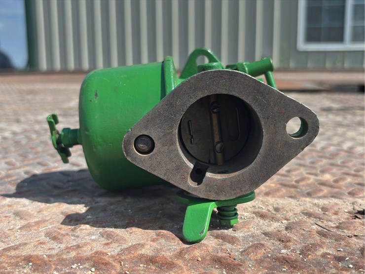 marvel-schebler-dltx-46-carburetor-image-10