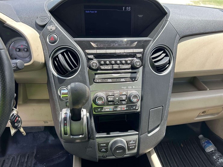 2012-honda-pilot-image-18