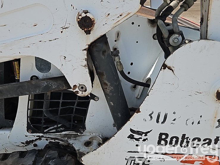 2018-bobcat-t590-image-21