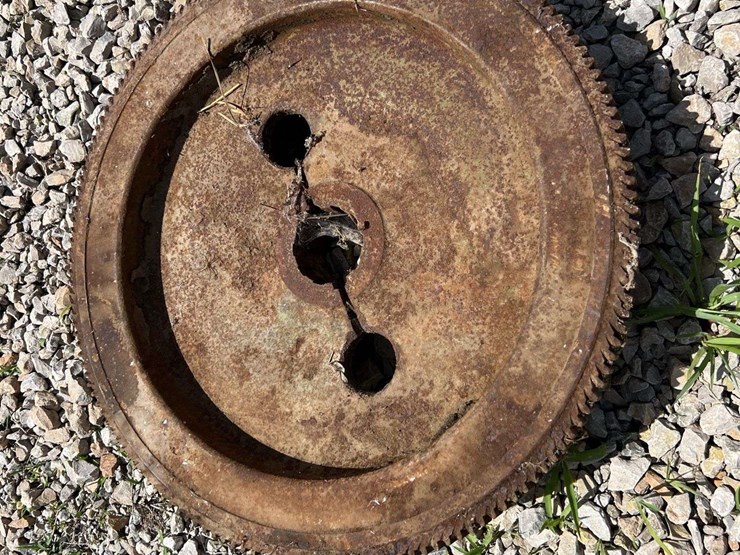 john-deere-model-a-flywheel-image-5