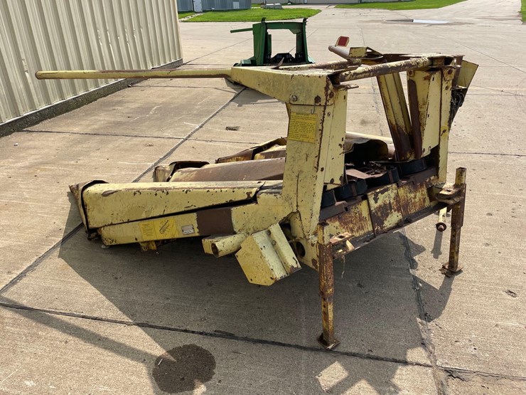 john-2-row-forage-head—for-parts-image-3