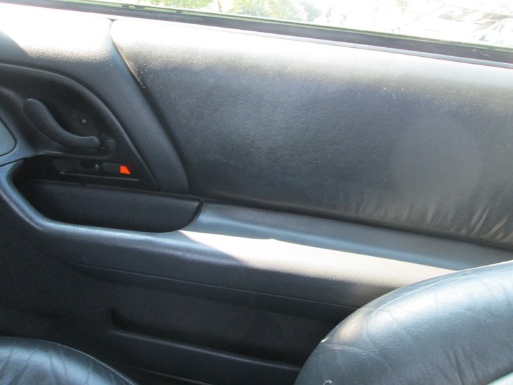 #20-•-#26800-•-1995-chevrolet-camaro-convertible-2g1fp32pxs2140553-image-24