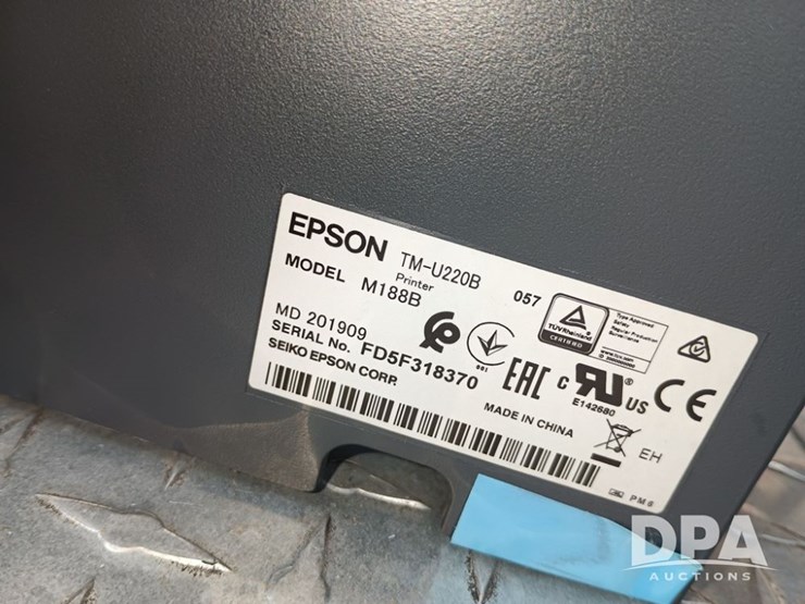 2019-ford-transit-image-18