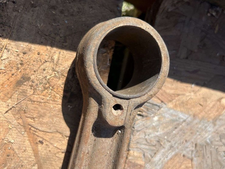 john-deere-model-a-rods-set-and-camshaft-image-12