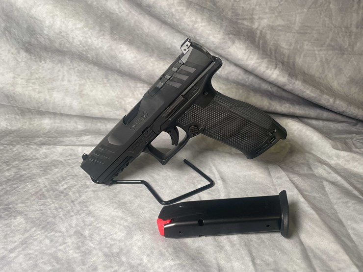 #4522-•-walther-pdp-9mm-luger-pistol,-sn:-fde5849-image-20