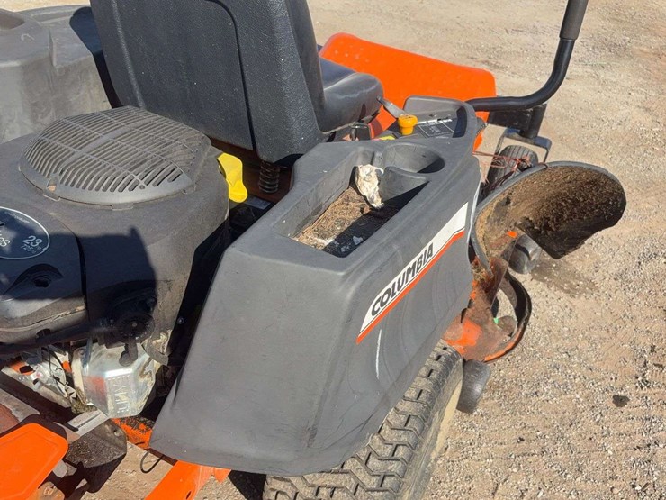 columbia-zero-turn-mower-image-13