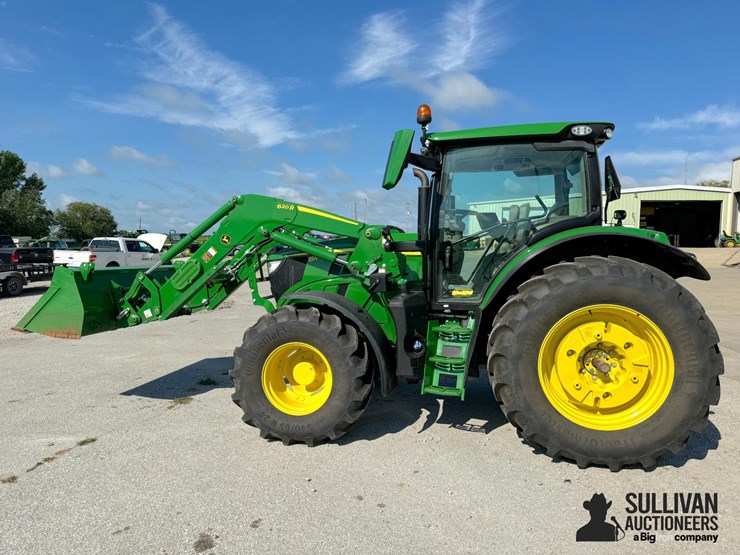 2023-john-deere-6r-140-image-2