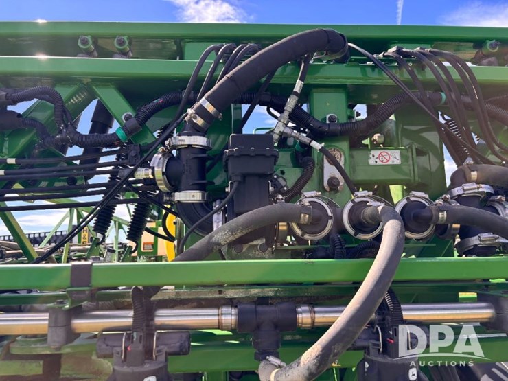 2020-john-deere-r4023-image-96