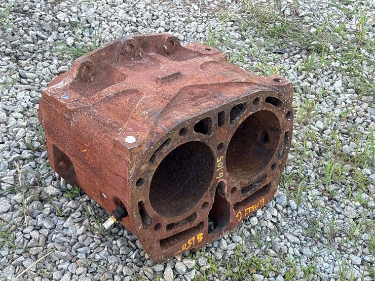 john-deere-early-model-g-block-image-8