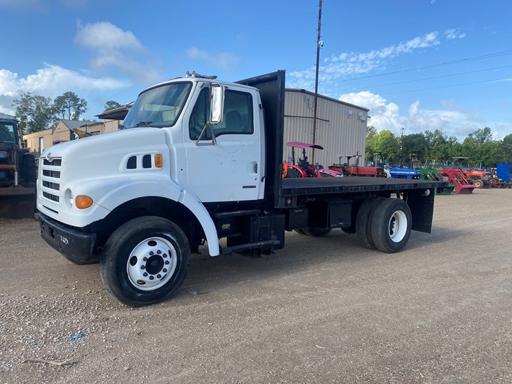 1998-sterling-l7500-image-1