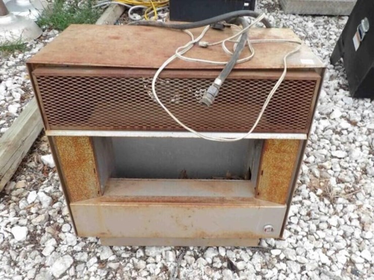 propane-heater-w/-fan-image-1