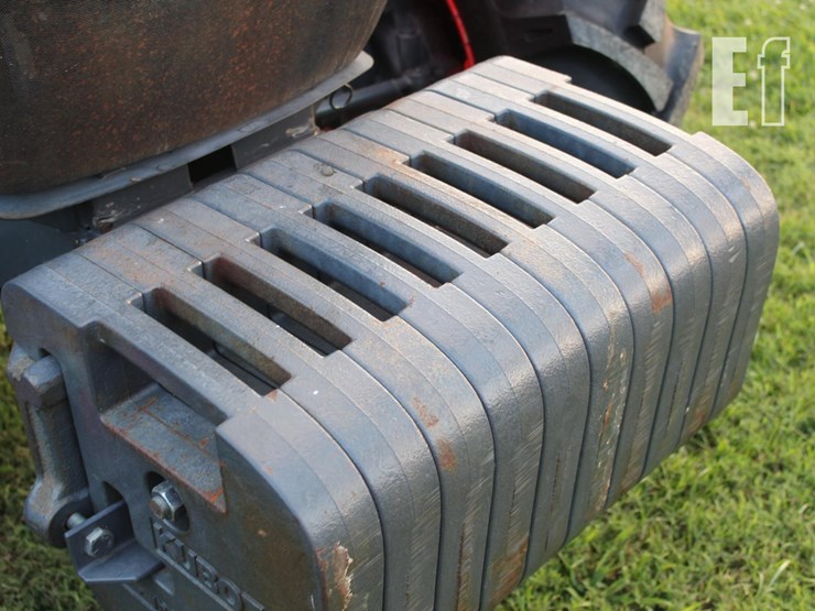 2012-kubota-m5-111-image-10