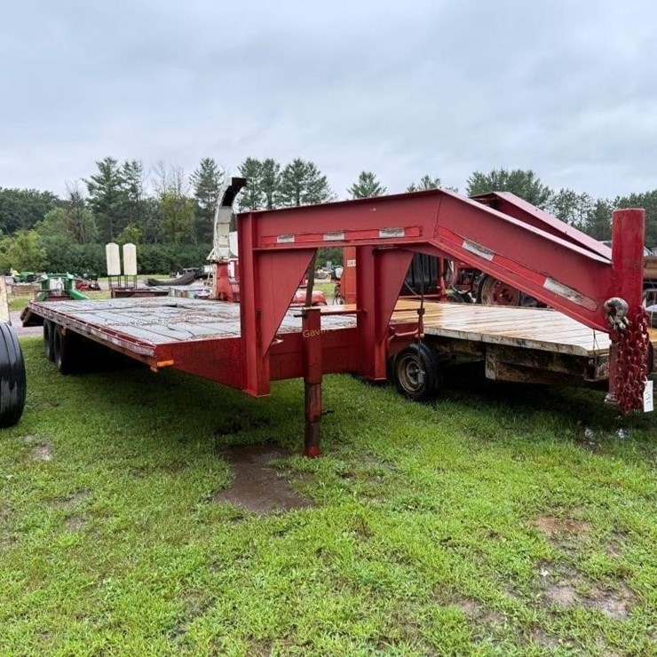 1996 Corn Pro 23'+5' Gooseneck Trailer