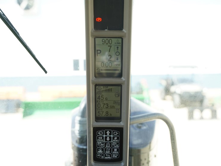 2017-case-ih-magnum-280-image-36