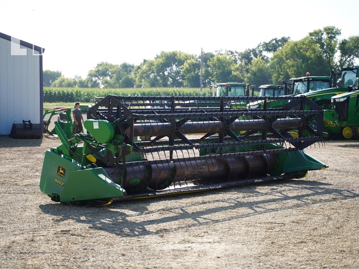 2000-john-deere-920f-image-3