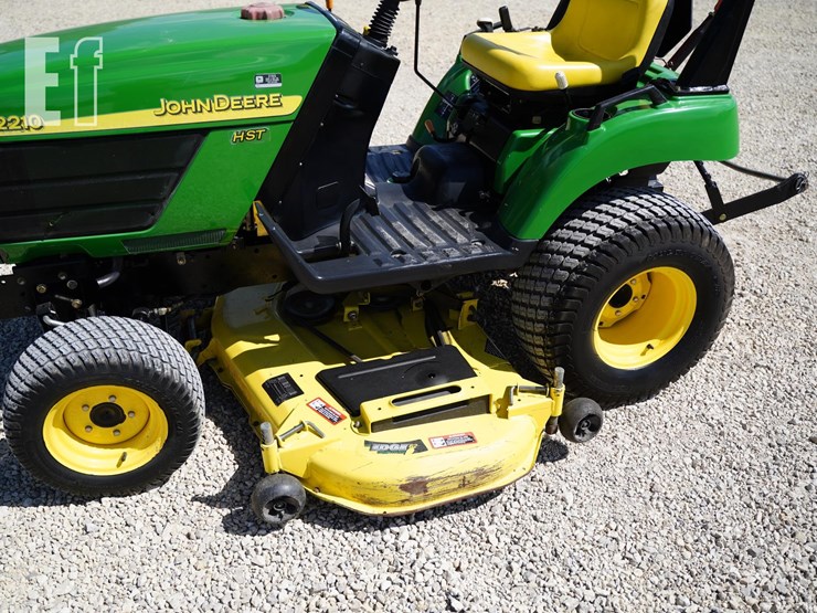 2003-john-deere-2210-image-9