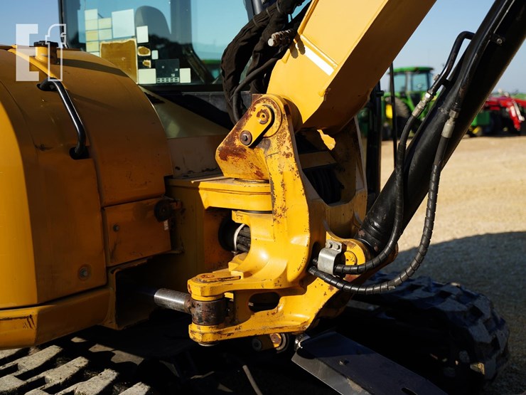 2013-caterpillar-308e2-cr-image-22