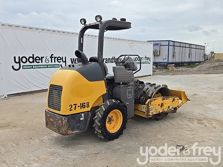2012-volvo-sd25f-image-5