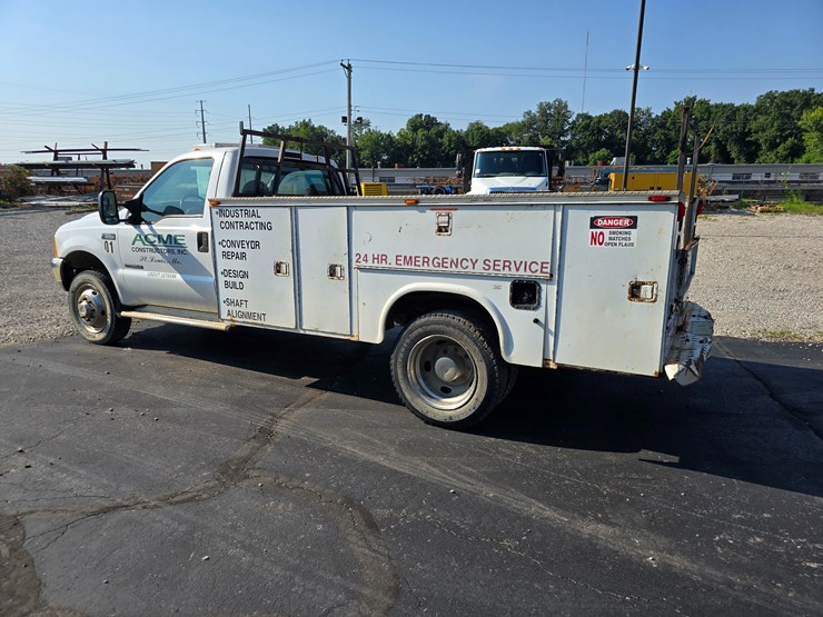 2000-ford-f550-image-13