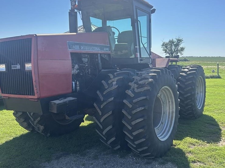 case-ih-9240-image-1