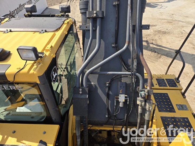 2018-john-deere-2018-image-66