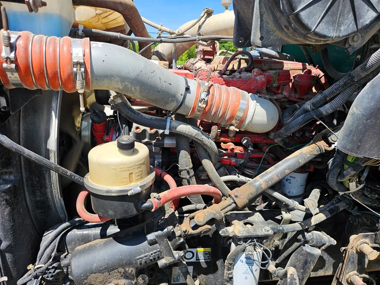2012-peterbilt-382-image-29