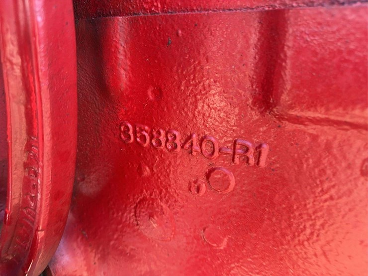 1955-farmall-400-2wd-tractor-image-35