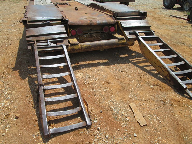 #30-•-#26840-•-homemade-~21’-t/a-steel-step-deck-trailer-image-5