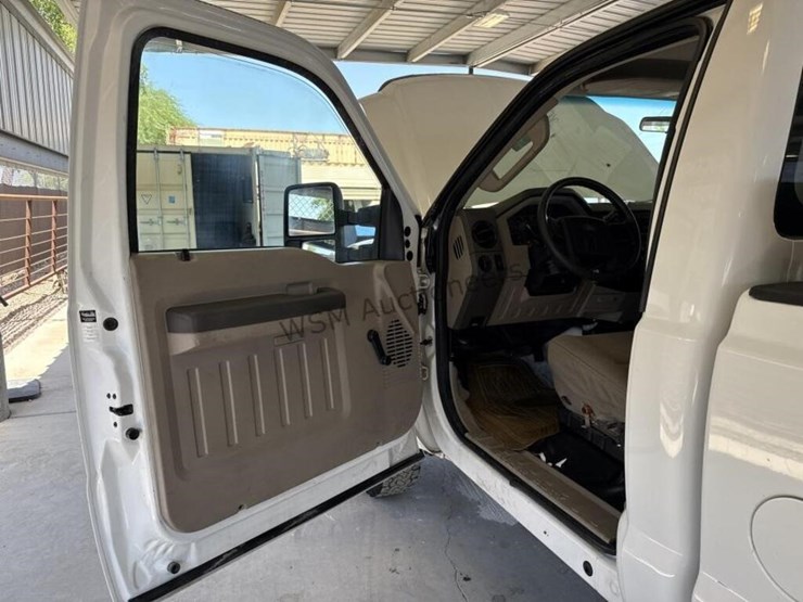 2008-ford-f250-image-24