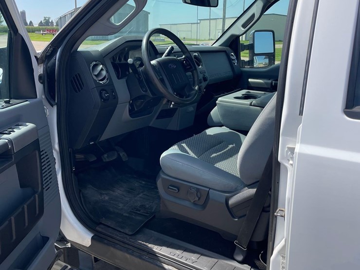 2000-ford-f250-image-33