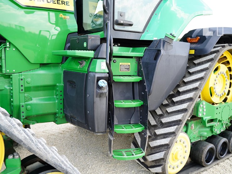 2021-john-deere-8rx-310-image-9