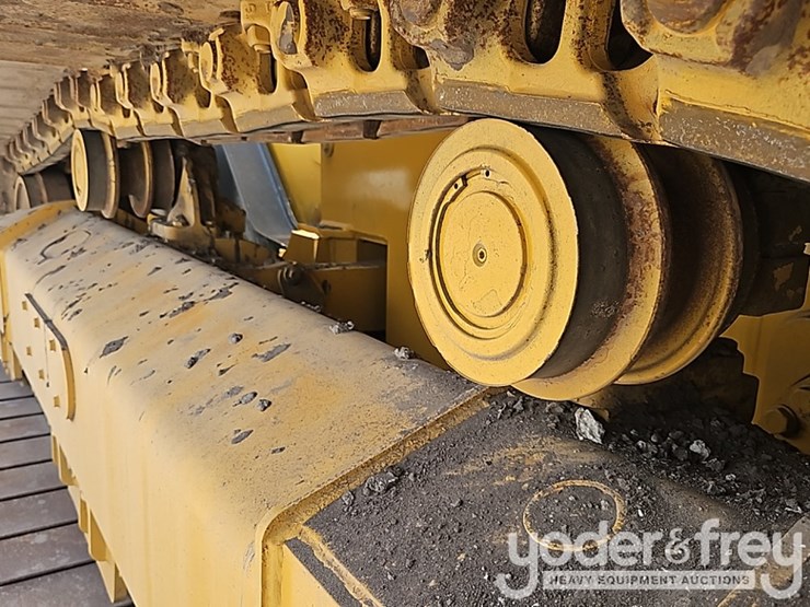 2022-deere-850l-lgp-image-25