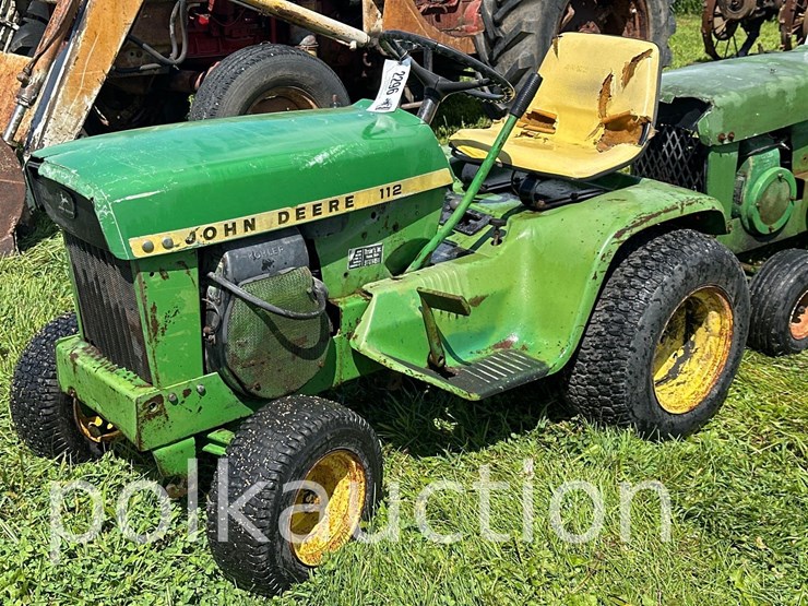 john-deere-112-image-1