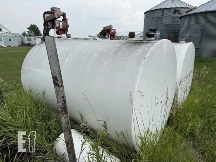 550-gallon-fuel-tank-(1)-image-5